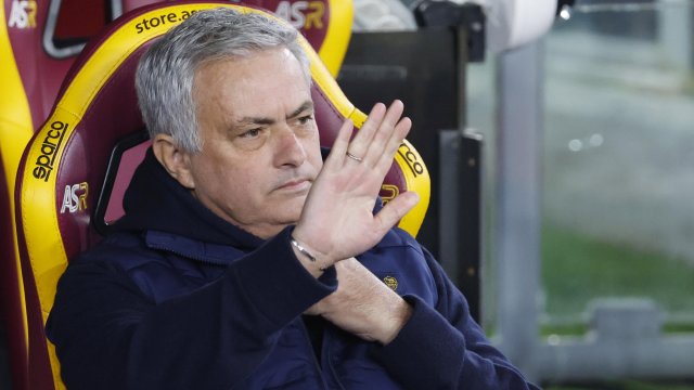 The Sun и World Soccer Talk обявиха сензационно че Жозе