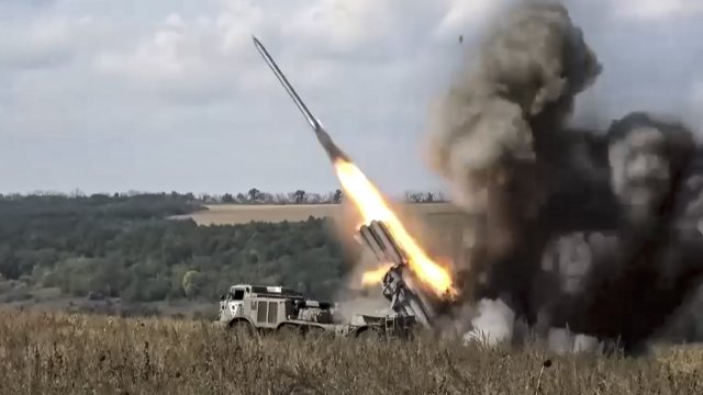 Три крилати ракети изстреляни от Русия срещу Украйна са навлезли
