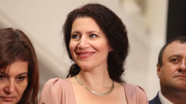 Няма неизплатени пенсии и великденски добавки заяви вицепремиерът по ефективно