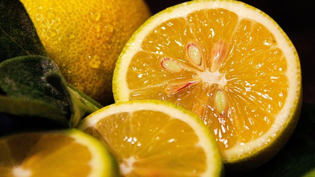 Лимоните могат да се използват не само като освежаваща добавка