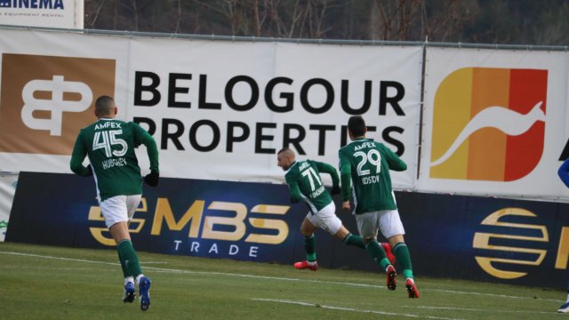 Отборите на Пирин Благоевград и Славия не успяха да се