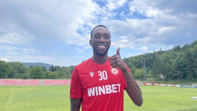 ЦСКА подсили атакуващата си мощ с котдивоарския нападател Дауда Бамба