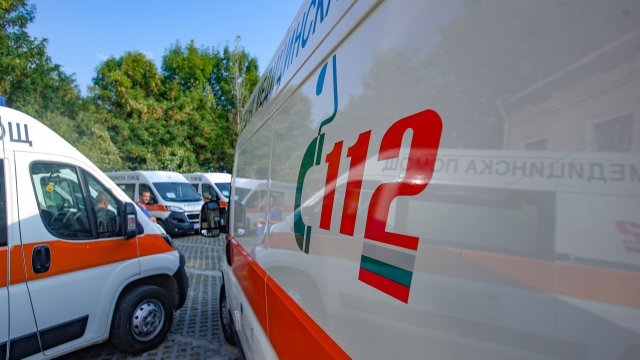 Тежка катастрофа край Благоевград: Пострадаха жена и две деца