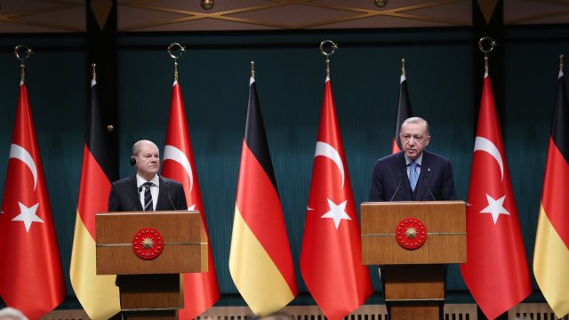 Преговорите са хубаво нещо но трябва скоро да получим резултати