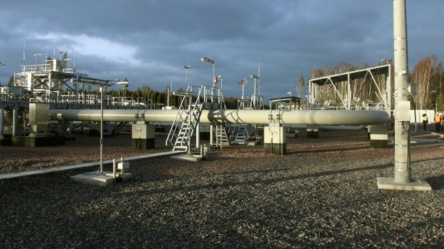 Европейската комисия предложи аварийна спирачка на цените на природния газ