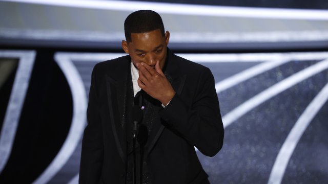 Уил Смит няма право да стъпва на церемониите по раздаването