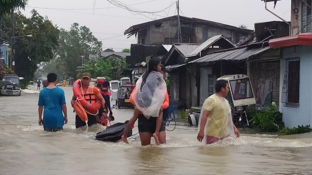 По официални данни броят на жертвите на свлачищата и наводненията