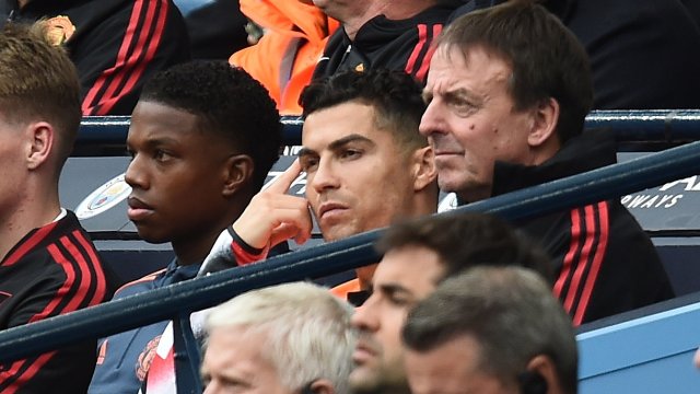 Бившият капитан на Манчестър Юнайтед Рой Кийн е на