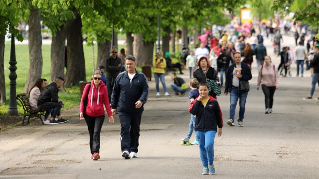 България е намаляла с около милион и половина души през