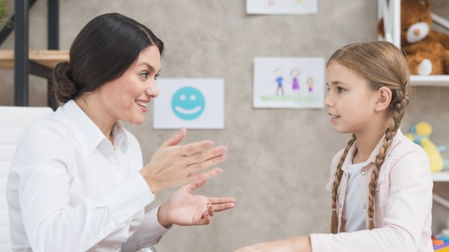 Децата както и възрастните могат да се възползват от консултации