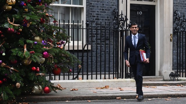 Британският министър председател Риши Сунак е възложил на правителството да извърши