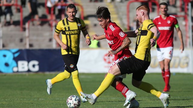 ЦСКА не успя да победи Ботев Пловдив на Армията и двата отбора