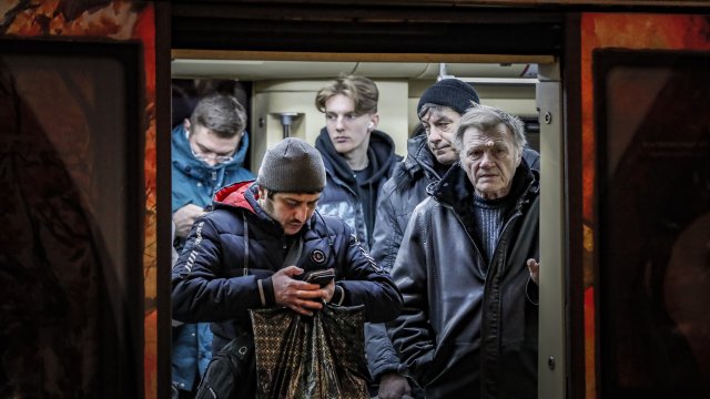 Удобно безконтактно бързо така рекламират FacePay руската услуга за купуване