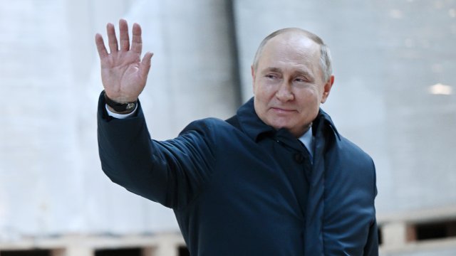 Президентът Владимир Зеленски заяви че Украйна е готова да преговаря