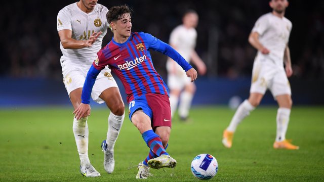 Германският хегемон Байерн Мюнхен готви удар по Барселона Най тиражният европейски