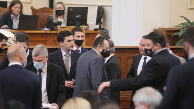 Промените в Закона за съдебната власт с които се закрива