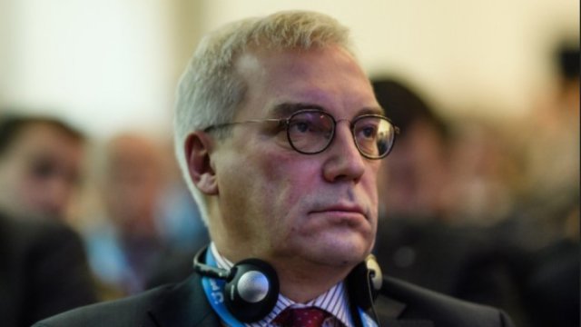 Мисля че масовото експулсиране на руски дипломати от западните държави