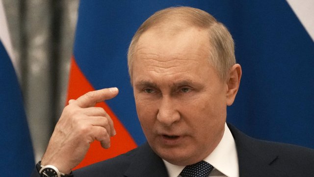 Путин е фрустриран от развоя на бойните събития намира се