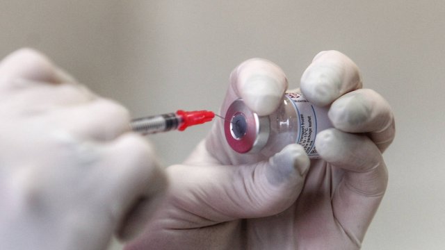 Министърът на здравеопазването на Словения Янез Поклукар обяви пълното спиране