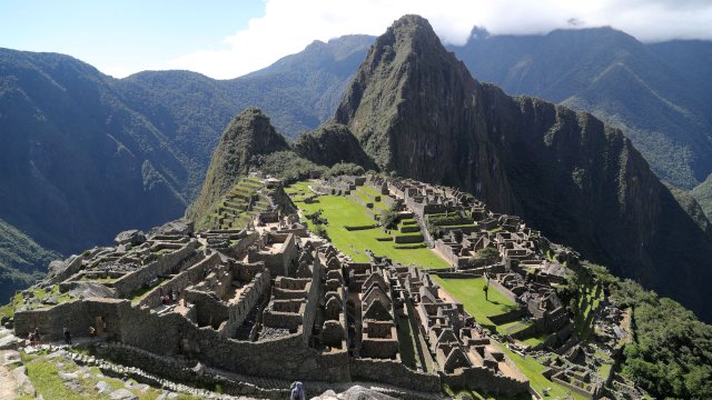 Повече от 400 туристи блокирани в подножието на Мачу Пикчу