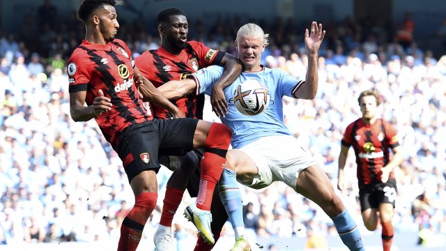 Шампионът на Англия от последните две години Манчестър Сити записа