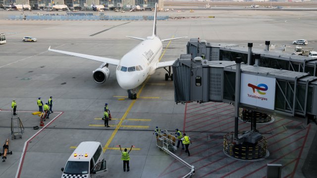 Естония се присъедини днес към Финландия и Латвия които настояха