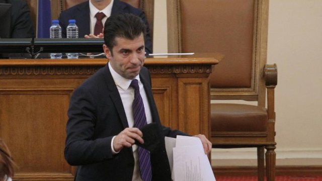 Министър председателят Кирил Петков и главният прокурор Иван Гешев ще бъдат