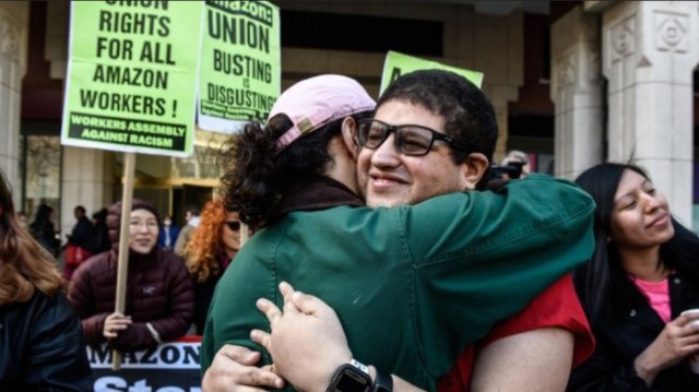 При втория опит все пак се получи служители в складовете