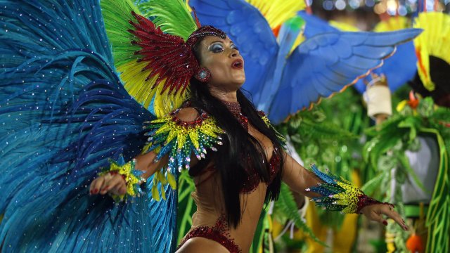 Карнавалът в Рио де Жанейро се завръща в петък и
