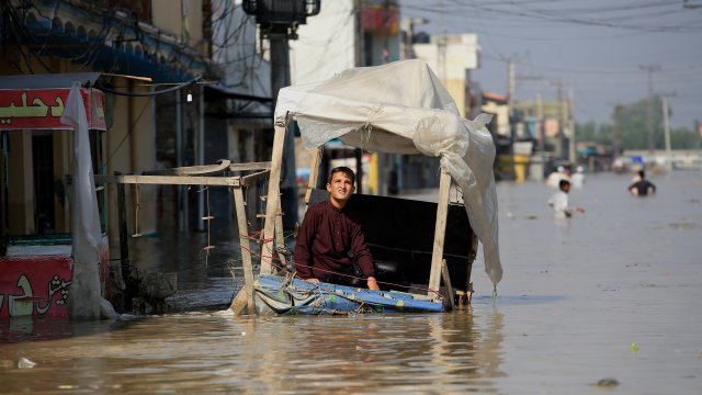 Според ранни оценки скорошните смъртоносни наводнения в Пакистан са предизвикали