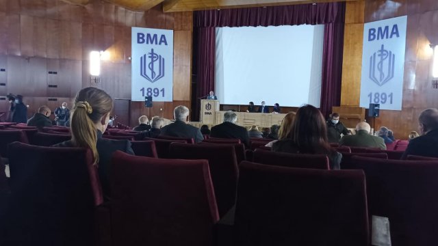 По инициатива на д р Данчо Пенчев директор на Столичната