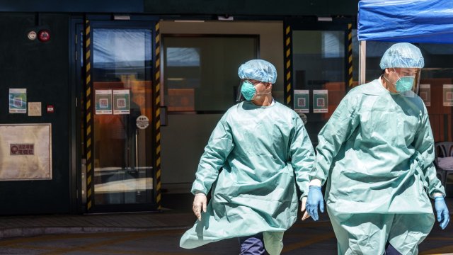 Континентален Китай съобщи за повече от 1000 нови случая на