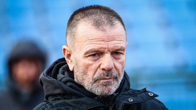Треньорът на ЦСКА Стойчо Младенов обяви че каращият проби в