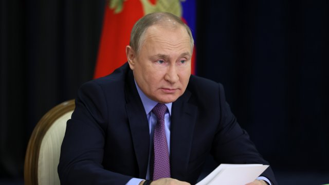 Руският президент Владимир Путин подписа указ, с който се опростява