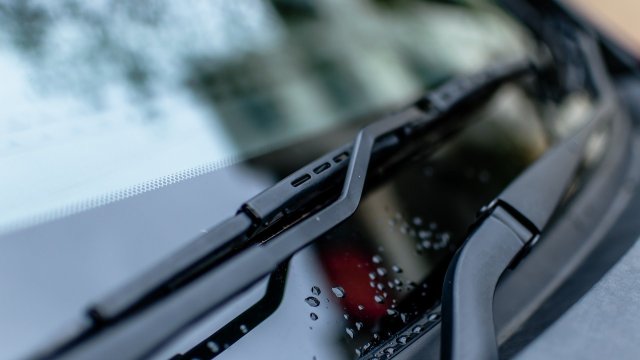 За защита на боята на автомобилите се отделят много внимание