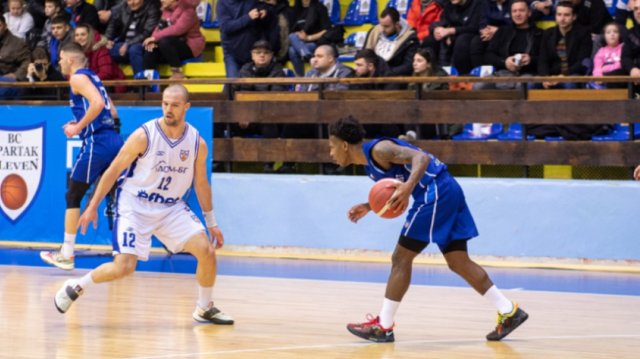 Рилски спортист стигна отново до финал в мъжкото ни баскетболно