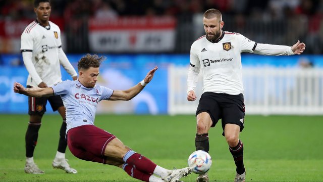 Отборите на Манчестър Юнайтед и Астън Вила направиха равенство 2 2