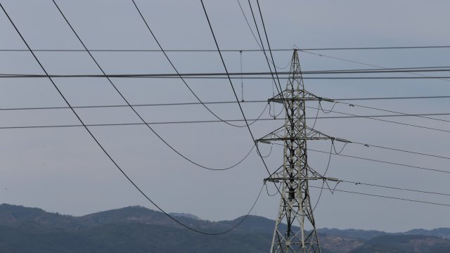 В условия на критична за икономиката ситуация на растящи цени