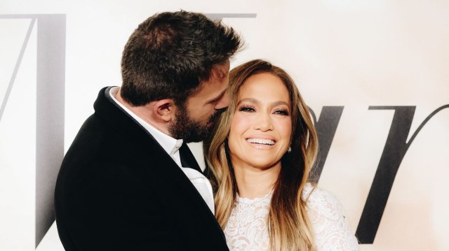 Дженифър Лопес и Бен Афлек са на меден месец в