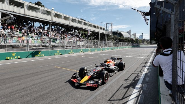 Макс Верстапен извоюва пета победа от началото на сезона във