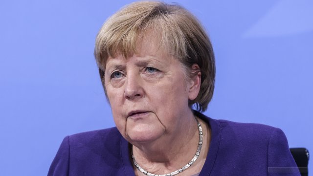Бившият германска канцлер Ангела Меркел е била ограбена докато пазарува