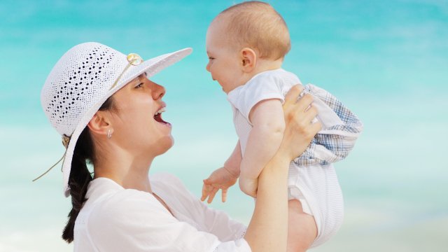 Родителите обикновено са съветвани да изчакат докато бебето им стане