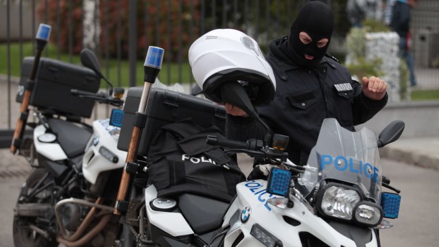 49 годишна жена е задържана с 93 дози наркотик при операция