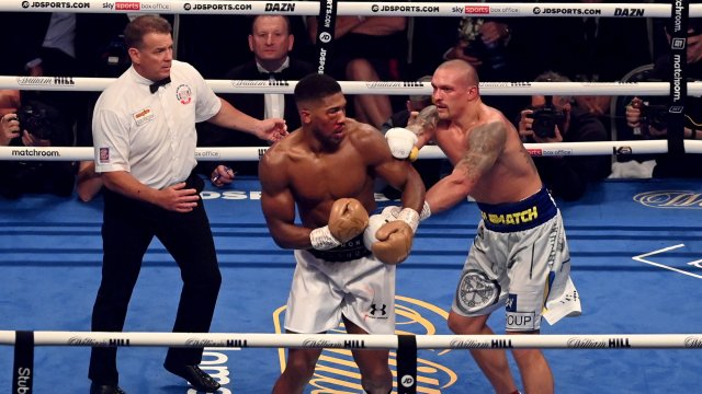 Промоутърът Еди Хърн съобщи че големият мач за световните титли