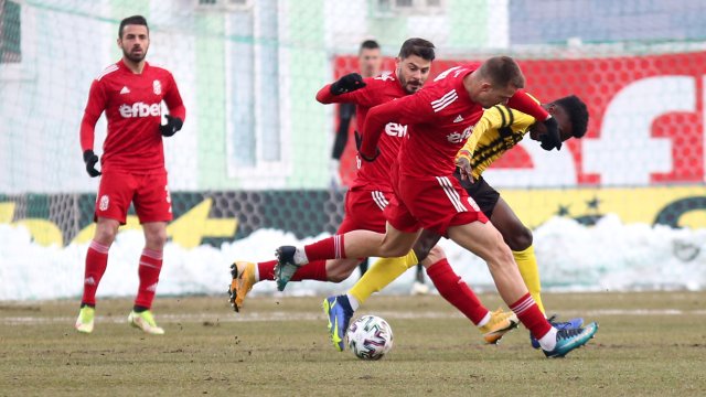 Ботев Пд изпусна ЦСКА 1948 навръх рождения си ден Днес