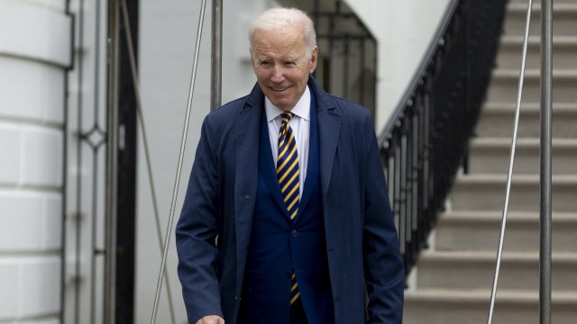 Агенти на ФБР претърсиха къщата на президента на САЩ Джо Байдън