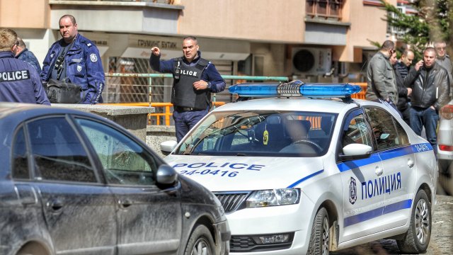 Полицията в София провери нощни заведения в Студентски град Акцията