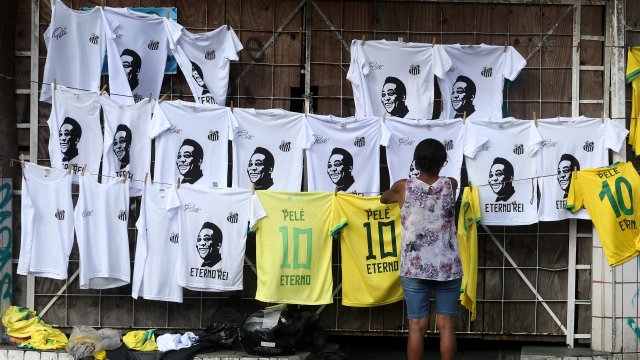 Бразилският футболен клуб Сантос няма да не вади от употреба