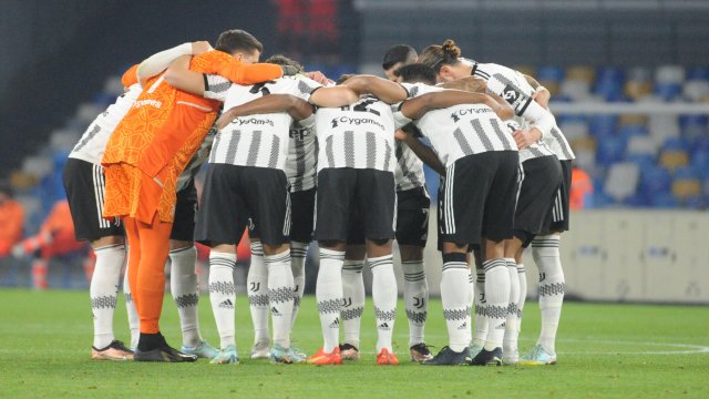 Ювентус ще обжалва наказанието което му бе наложено заради финансови