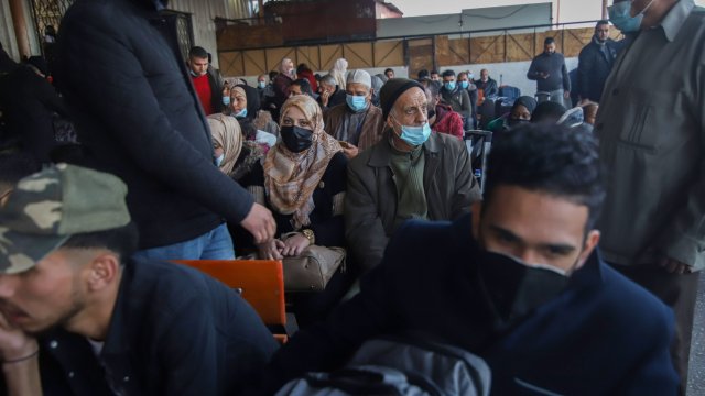 Първата пратка от лекарството срещу Ковид Evusheld на AstraZeneca пристигна